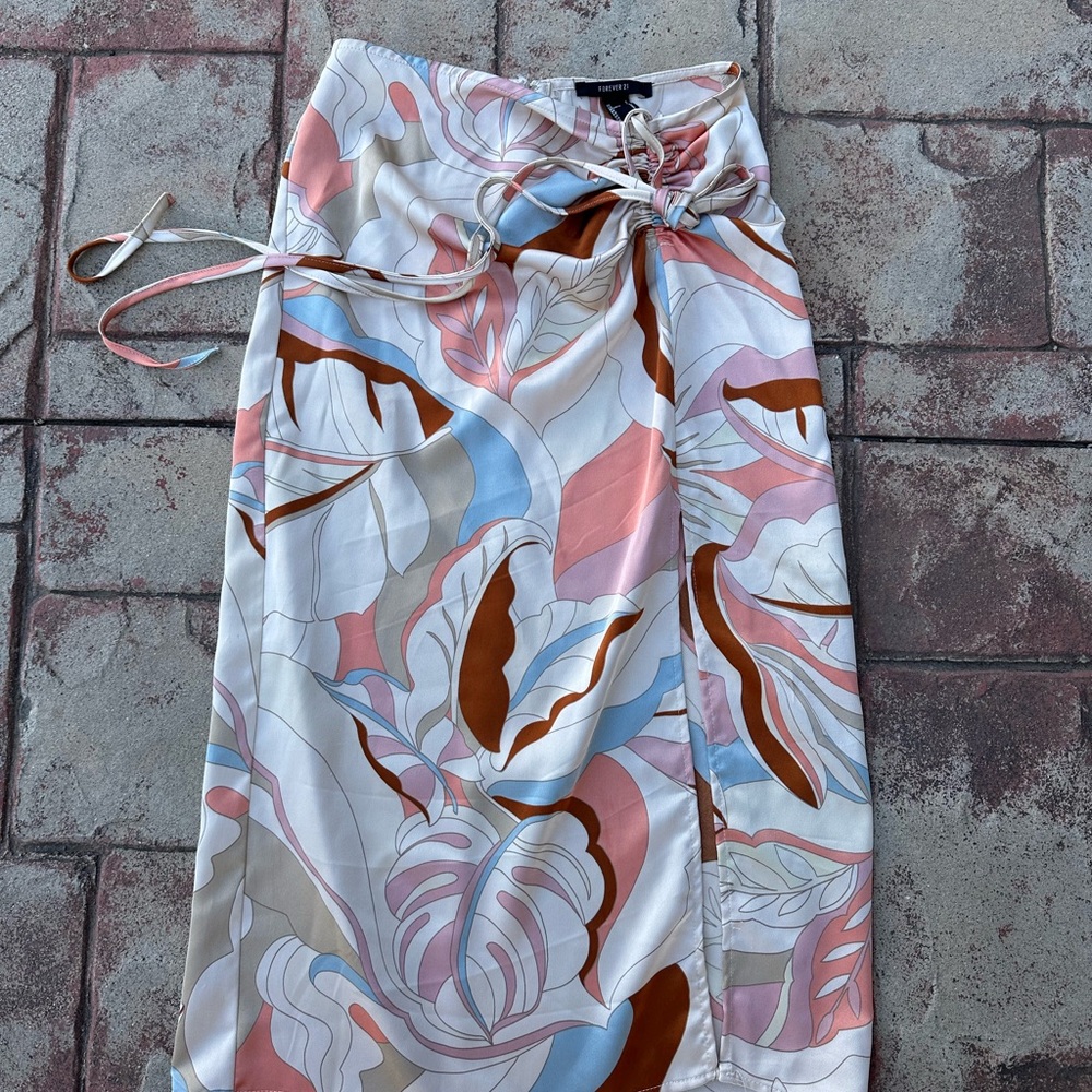 Forever 21 White and Pink Midi Skirt